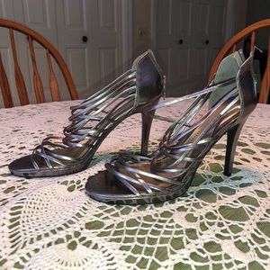 Chinese Laundry sandals